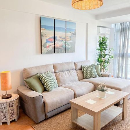 Spacious Apartment In The Center Of Torremolinos Ngoại thất bức ảnh