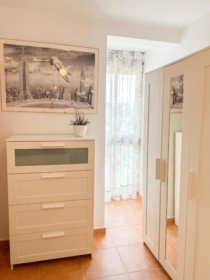 Spacious Apartment In The Center Of Torremolinos Ngoại thất bức ảnh